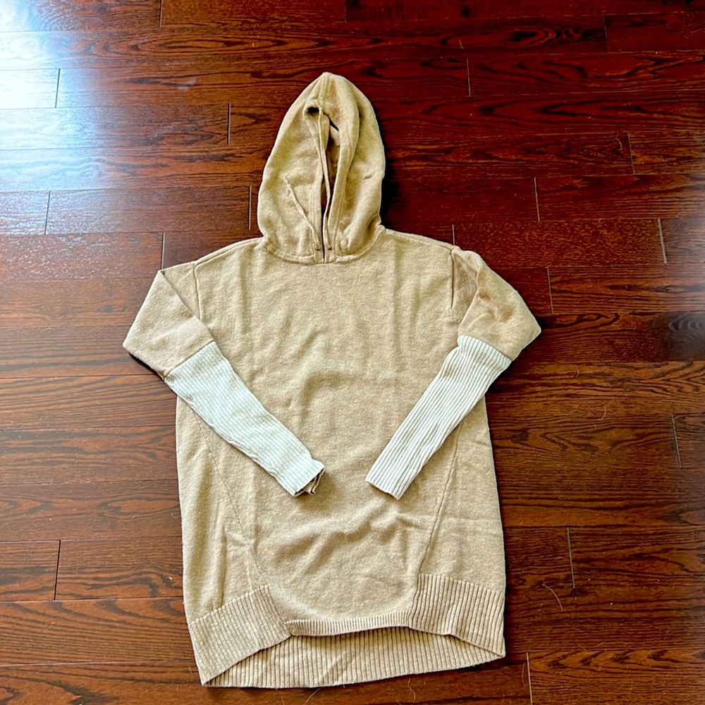 Athleta Hoodie Sweater